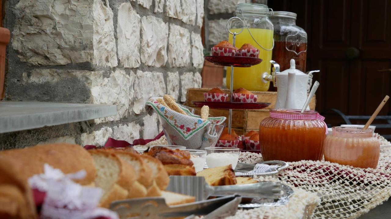 Vikos Hotel Monodendri Dış mekan fotoğraf